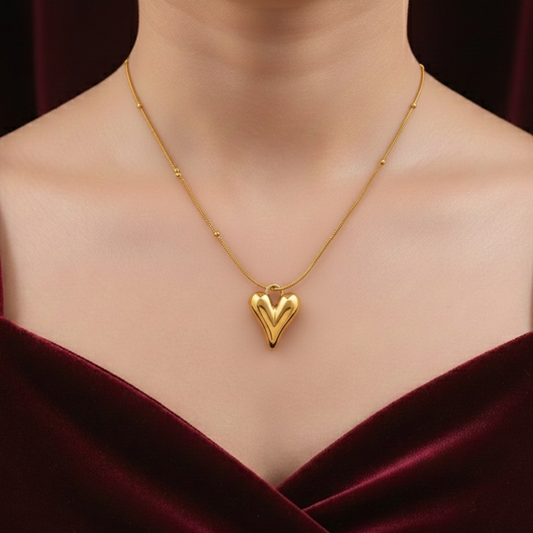 Elora 18k Gold Plated Luxe Heart Necklace Set