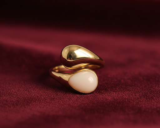 Elora S-Curve Cabochon Ring