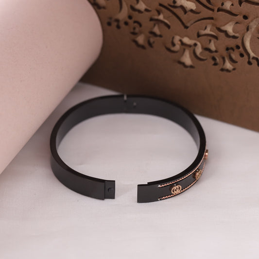 Elora Ebony Luxe Dual-Tone Designer Bangle