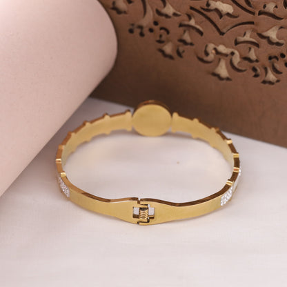 Elora Ivory Elegance Mother-of-Pearl Bracelet