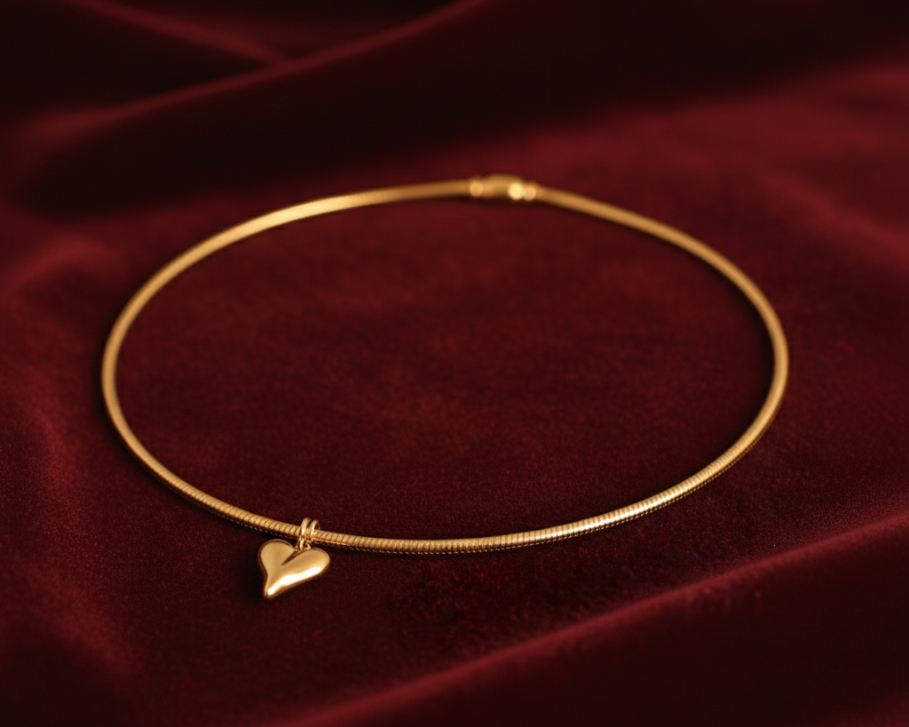 Elora 18k gold Plated Elongated Heart Charm Choker Necklace