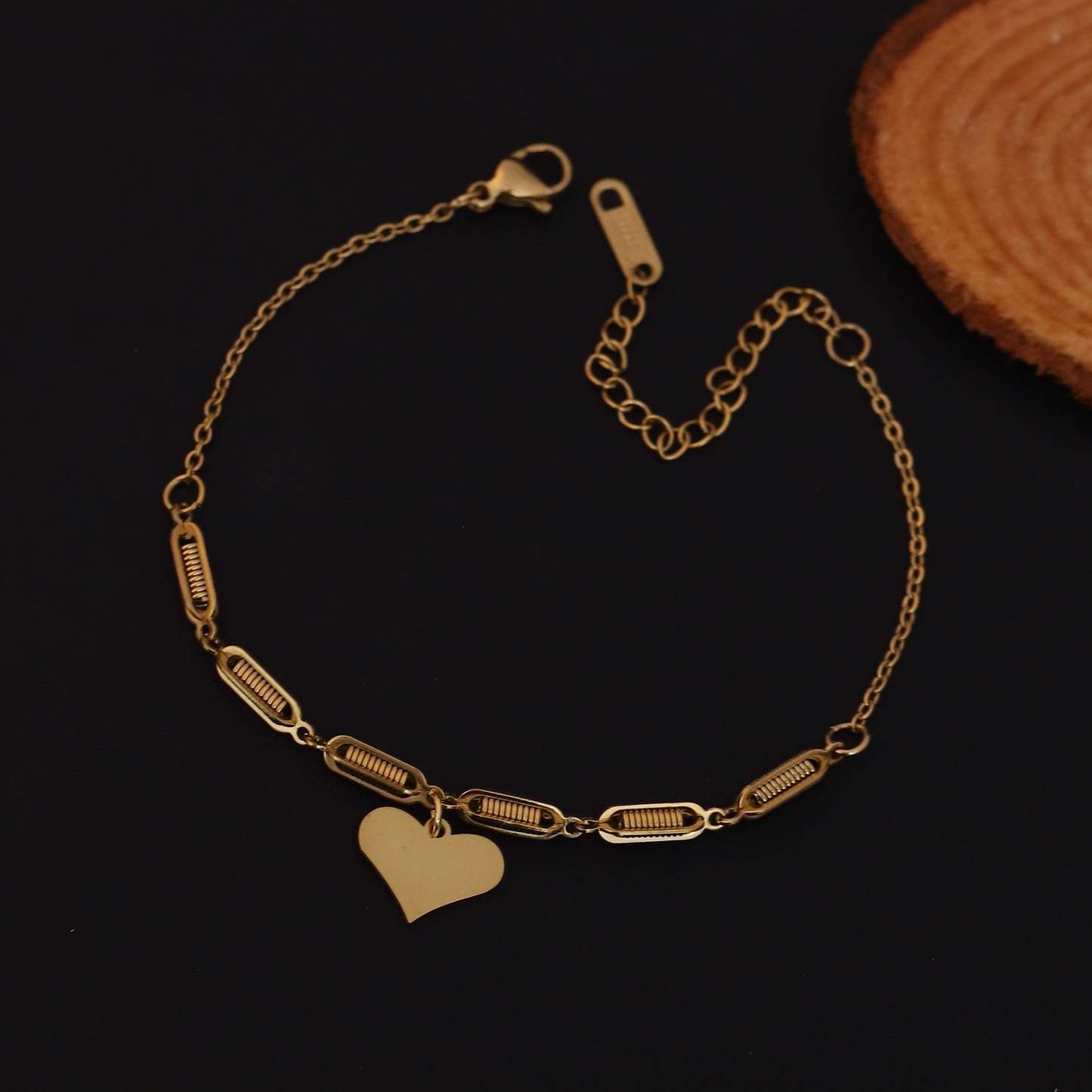 Elora Elegant Heart Charm Gold-Plated Bracelet