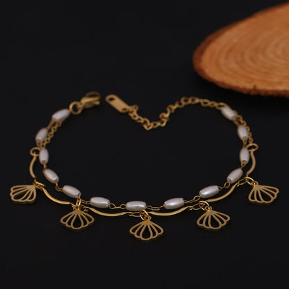 Elora Ocean Shell Pearl Charm Bracelet – Golden Tide Edition