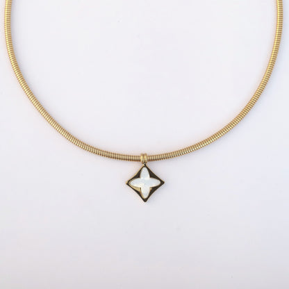 Elora gold plated White Clover Diamond pendant