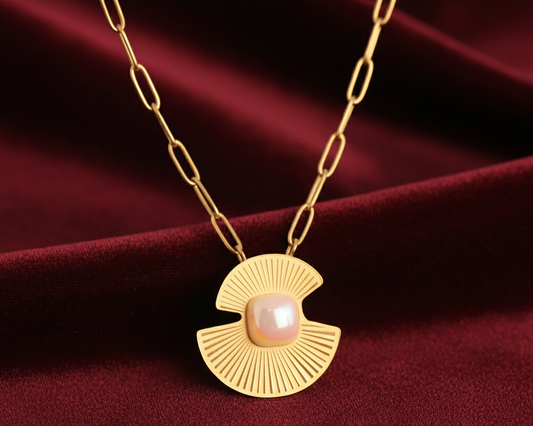 Elora Gold Plated Radiant Pearl Sunburst Pendant Necklace