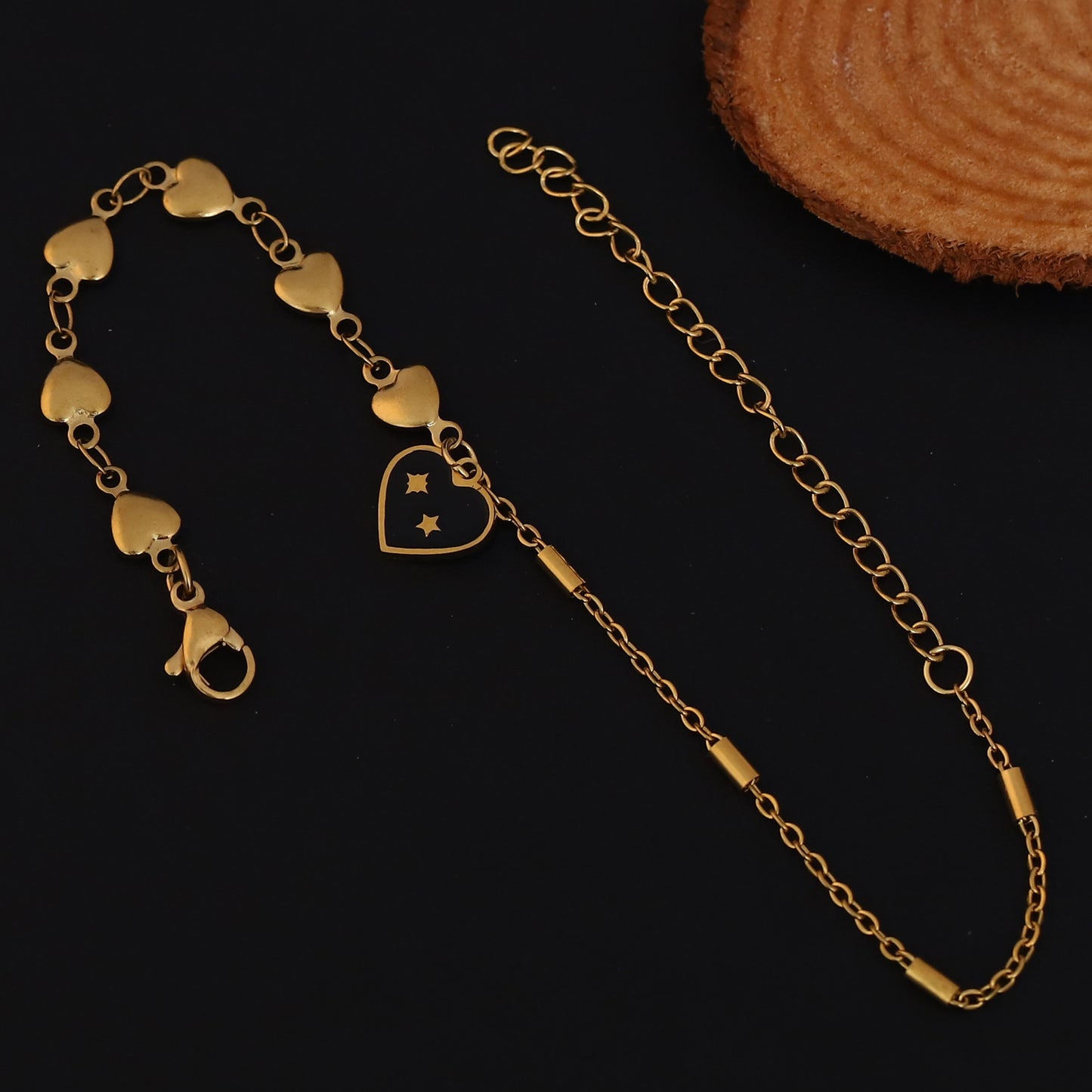 Elora Golden Heart Link bracelet with Star Charm