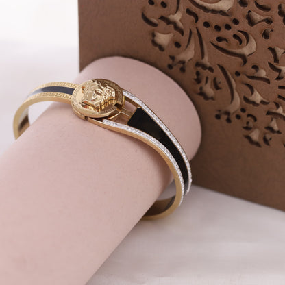 Elora Majestic Lion Emblem Luxe Bracelet