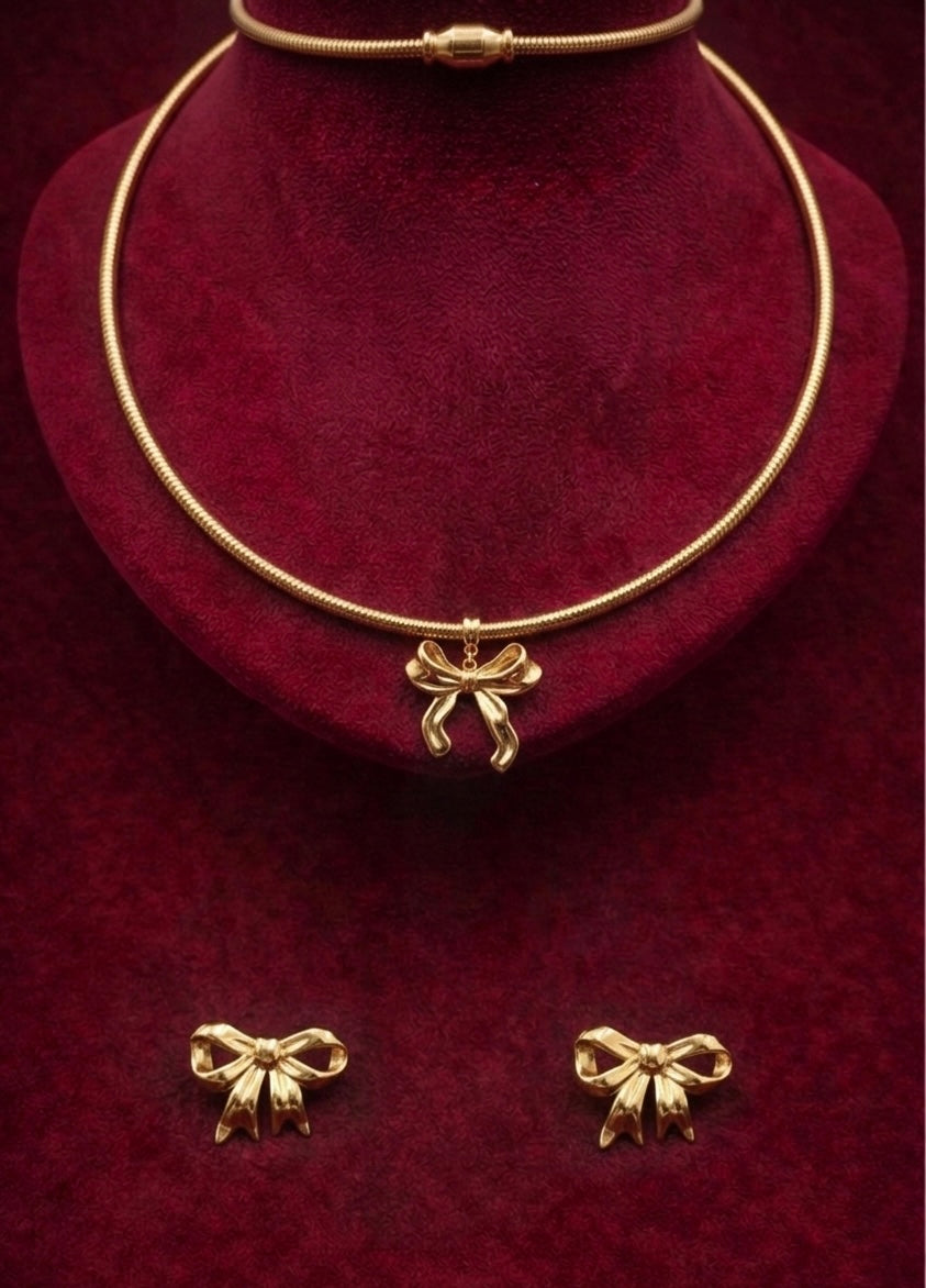 Elora Golden Ribbon Elegance Set