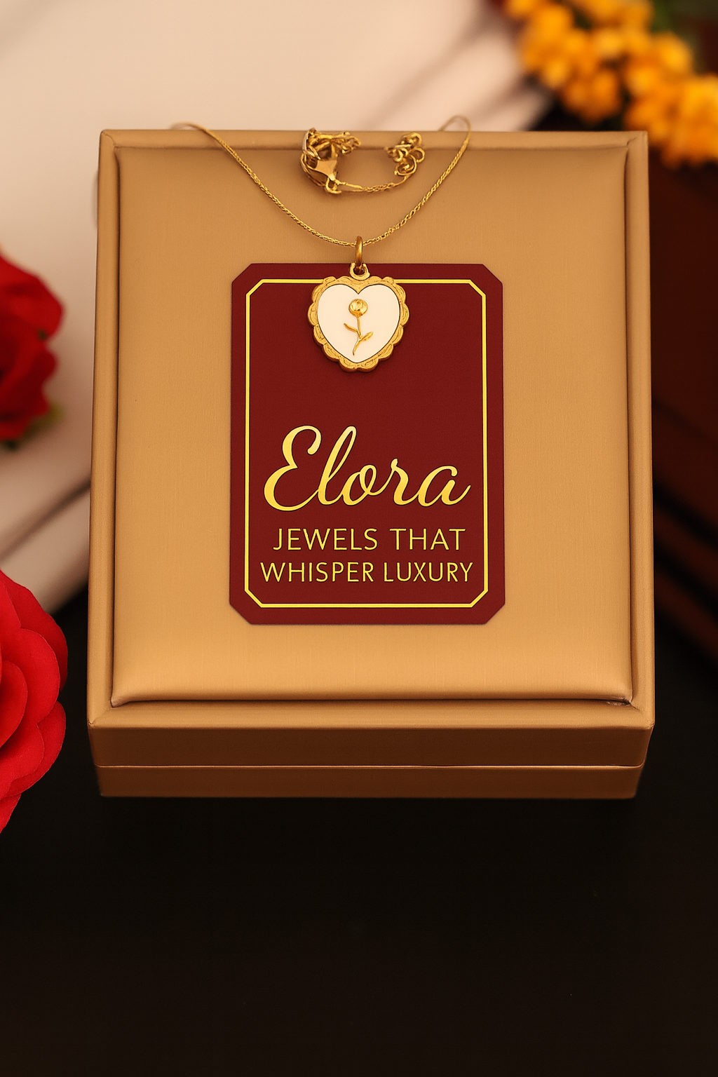 Elora Heart bloom pendant chain