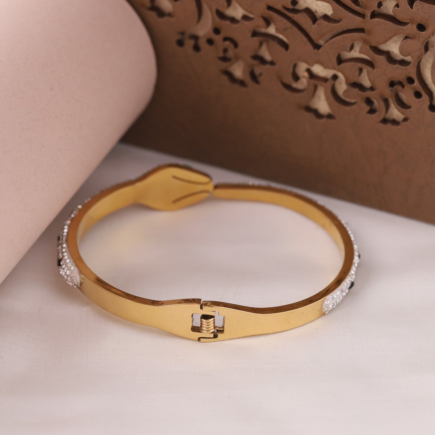 Elora Emerald Serpent Luxe Designer Bracelets