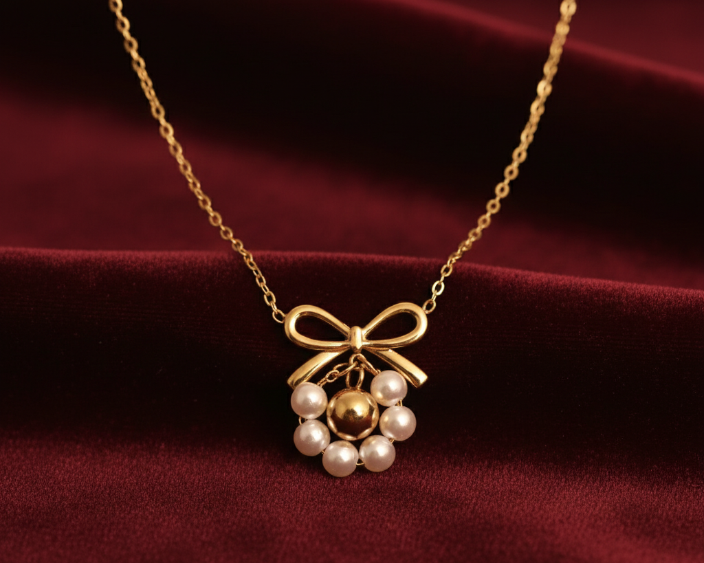 Elora Pearl Bow Charm Necklace