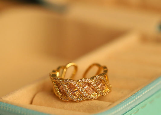 Elora Golden Infinity Sparkle Ring