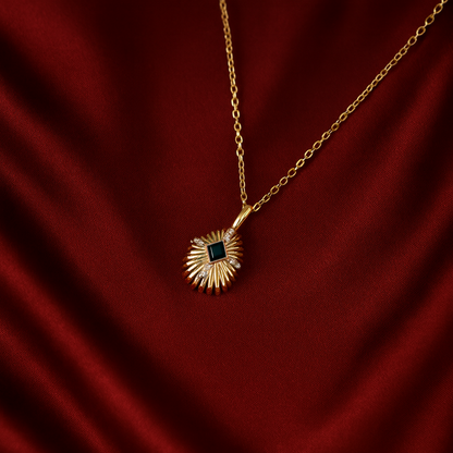Elora Royal Radiance Pendant chain