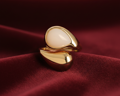 Elora S-Curve Cabochon Ring